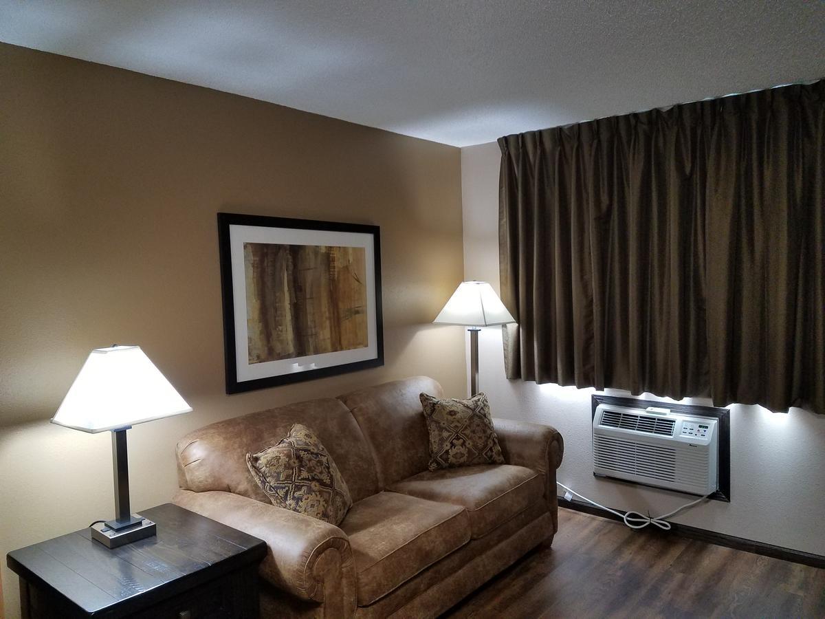 Americas Best Value Inn&Suites Bismarck Exterior foto